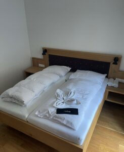 Schlafzimmer - Doppelbett